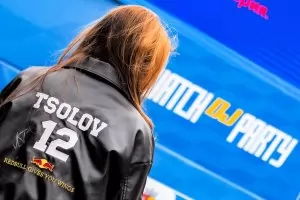 Шефът на Формула 2: Цолов е готов за F1, но не знам дали ще е там