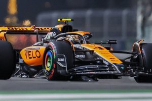 Бахрейн пое контрол върху тима на Макларън от F1