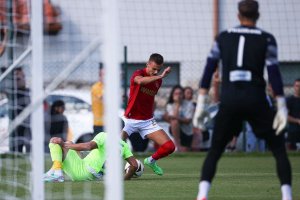 Стипич вече има 3 победи от 3 мача в ЦСКА-София