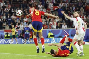 Испания стигна до 1/4-финал с Германия