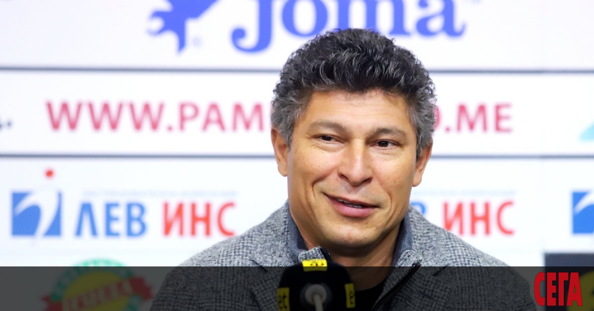 Селекционерът на националния отбор Красимир Балъков се компрометира с включването
