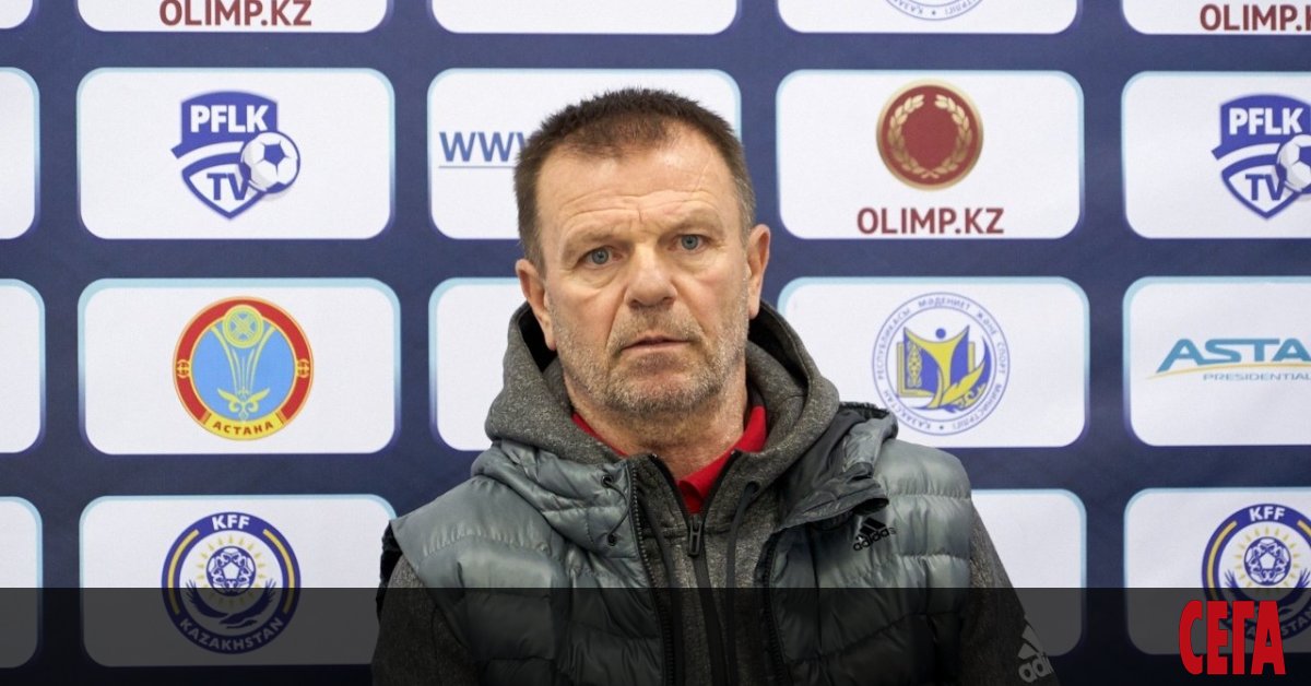 По-малко от денонощие след оставката на Люпко Петрович като треньор