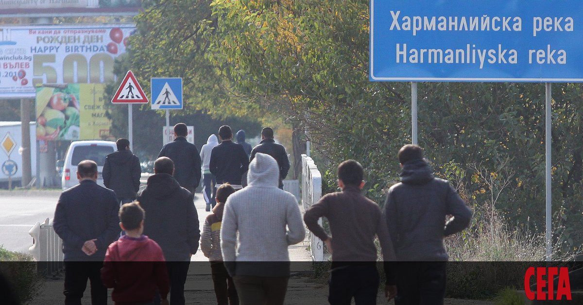 Все по-малко бежанци искат да се установят в България -