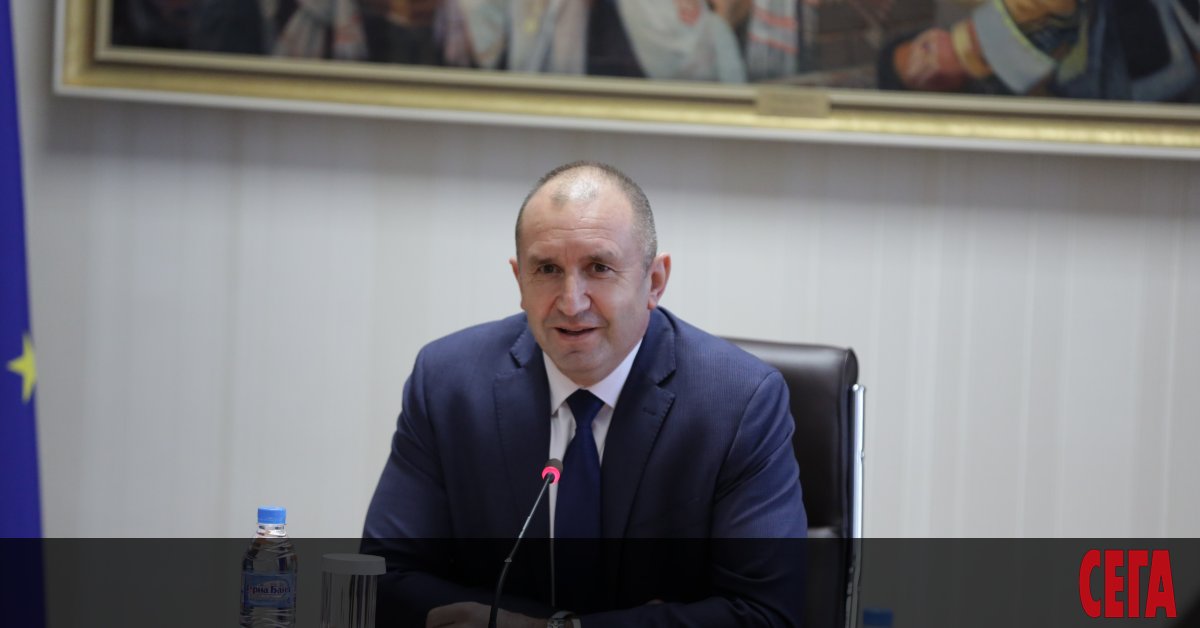 Президентът Румен Радев настоя Централната избирателна комисия (ЦИК) да уточни