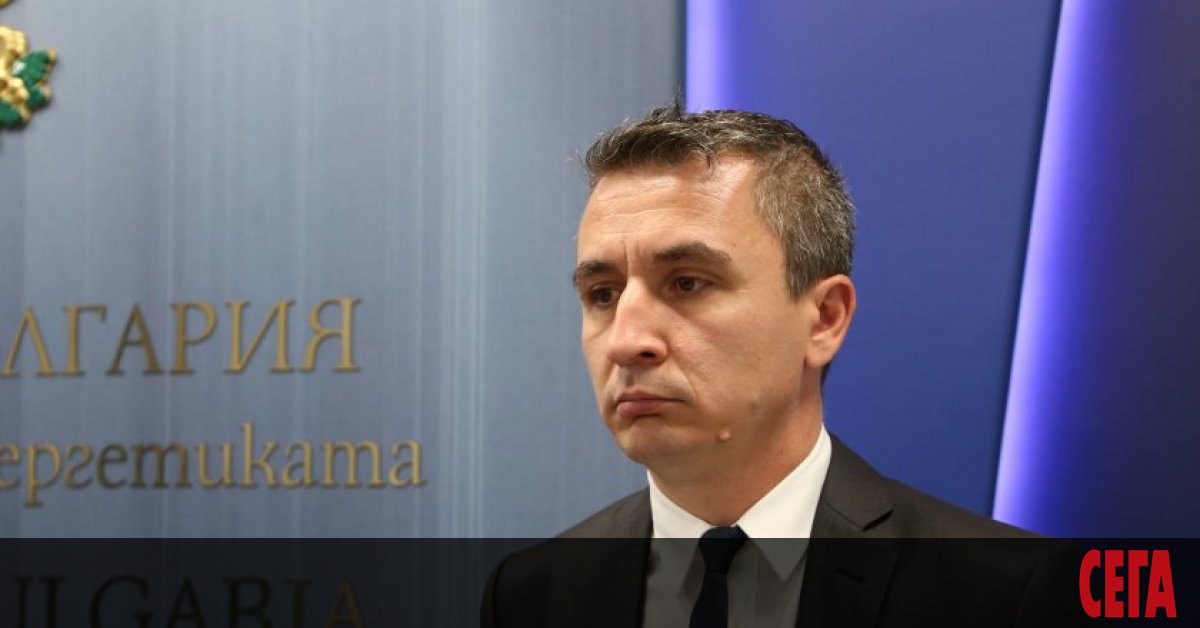 Служебният премиер Стефан Янев е освободил от длъжност  зам.-министърът на