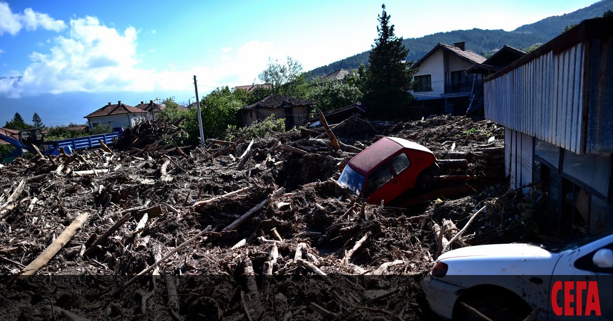 Щетите от наводненията в Карловско са огромни и по предварителни