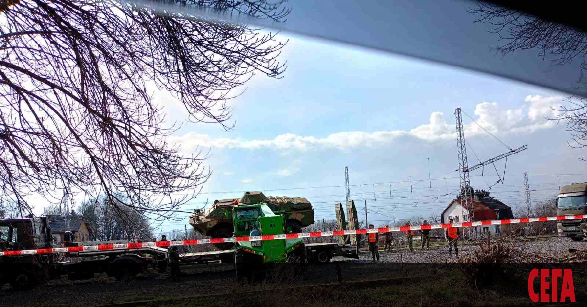 Photo of Les véhicules blindés de transport de troupes partent enfin pour l'Ukraine