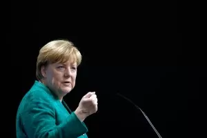 Меркел призова ЕС да развие своя военен потенциал