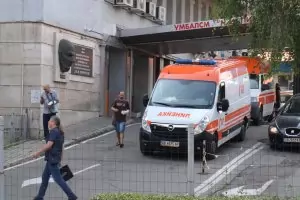 Чужденец е със спукан череп след сбиване на лифт в Банско