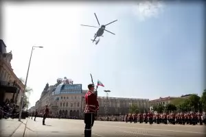 Президентът: Безмълвието за състоянието на армията може да струва скъпо