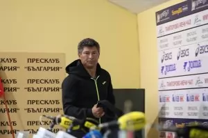 Балъков се размина с пост в "Спортинг"