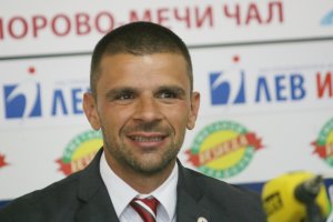 Бившият централен защитник на ЦСКА и националния отбор 23 мача Валентин