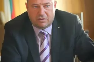 Хората напускат България не защото са зле, а защото се говори лошо за нея