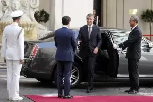 Правителството на Бабиш оцеля при вот на недоверие в Чехия