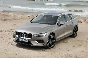 Новото Volvo V60 се командва от телефона