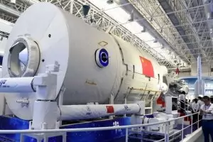  Китай строи космическа станция