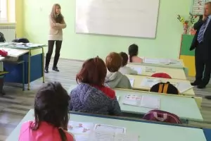 Всеки 6-и ученик изчезва от образователната система