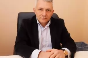 "Изправи се!" е пред разпад след линч на Николай Хаджигенов