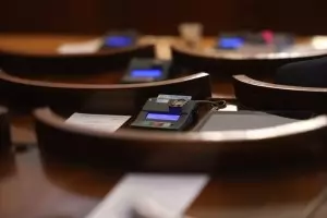 БСП имаше работа в парламента!