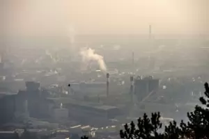 Общественият транспорт в Скопие е безплатен заради мръсния въздух