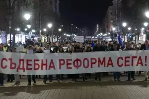 Битката не е за Лозан Панов, а за демокрацията