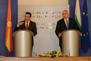 В България обществеността рядко обръща внимание на националната външна политика Вниманието й се