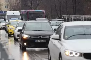 Учени предупредиха за бум на рак на белия дроб у непушачи