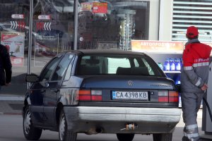 Цените на бензина в България тръгнаха рязко нагоре Само няколко месеца след