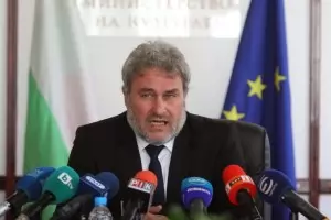 Банов: България няма да дописва ЕС за „фалшивите новини“