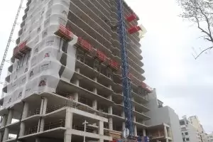 Делото за небостъргача "Златен век" тръгва отначало