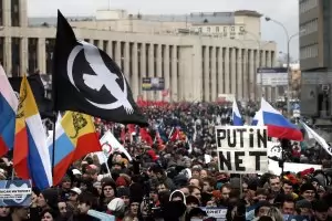 Руската Дума прие закона
              за "суверенен интернет"
