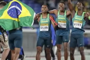  Щафетата на Бразилия е №1 на 4х100 м