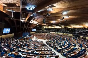 Унгария плащала, за да
умилостиви Съвета на Европа