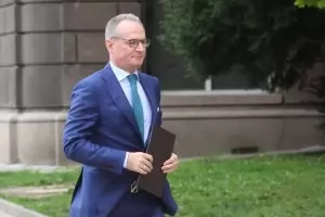 Лозан Панов започна съдебна битка с НАП