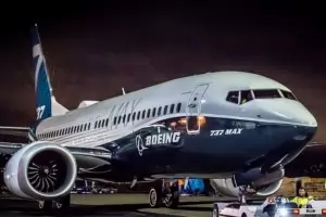Самолетите "Боинг 737 Макс" остават приземени заради нов "потенциален риск"