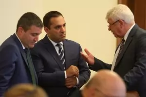 Мистерии около милиардите във фискалния резерв