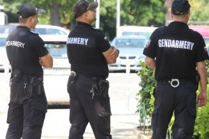 Полицията в Бургаско арестува девет души за купуване на гласове