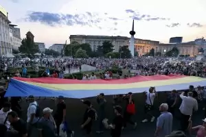  Румънци въстанаха срещу бездействието 
на властта при отвличане и убийство