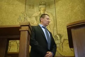 НАП е проверила само една от трите имотни сделки на Сарафов-син