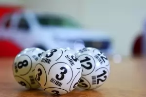 50 финландци спечелиха заедно от лотария