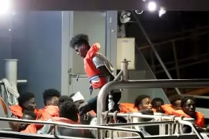 Словения мобилизира полицаи
заради мигрантски наплив