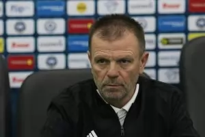 Тимът на Стойчо Младенов бе разбит в Казахстан от този на Николай Костов