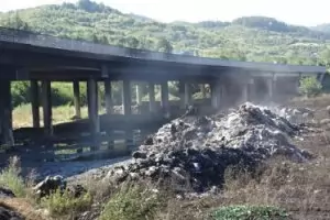 Пълното безхаберие на АПИ е довело
до затварянето на магистрала "Струма"