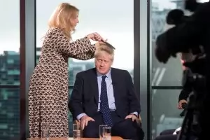 Великобритания се запъти към нова политическа криза