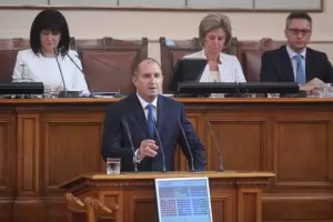 Радев: Очаквам да се представят неоспорими факти за шпионство