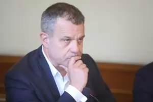 Кошлуков опита да не отчете мандата си в БНТ 