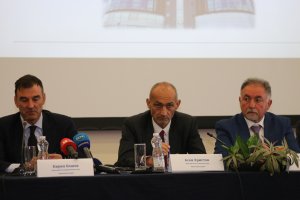 Еврохолд е внесла жалба в Административния съд София област