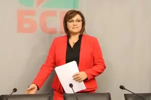 Нинова отново провъзгласи Гуцанов за лидер на БСП - Варна