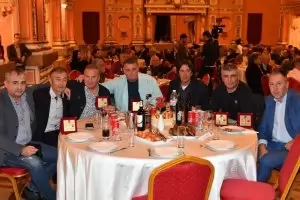 Кралев: От 4 г. се боря за "Българска армия"