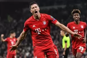 Левандовски е най-добрият нападател през този сезон